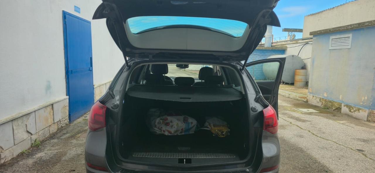 Opel Astra 2.0 CDTI 165CV Sports Tourer Cosmo S