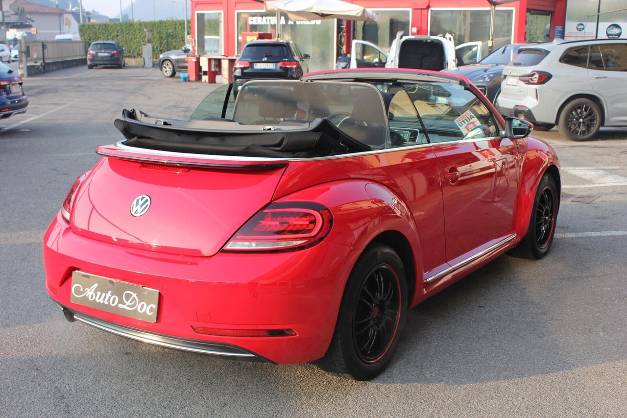 Volkswagen Maggiolino Cabrio 1.2 TSI DSG Design