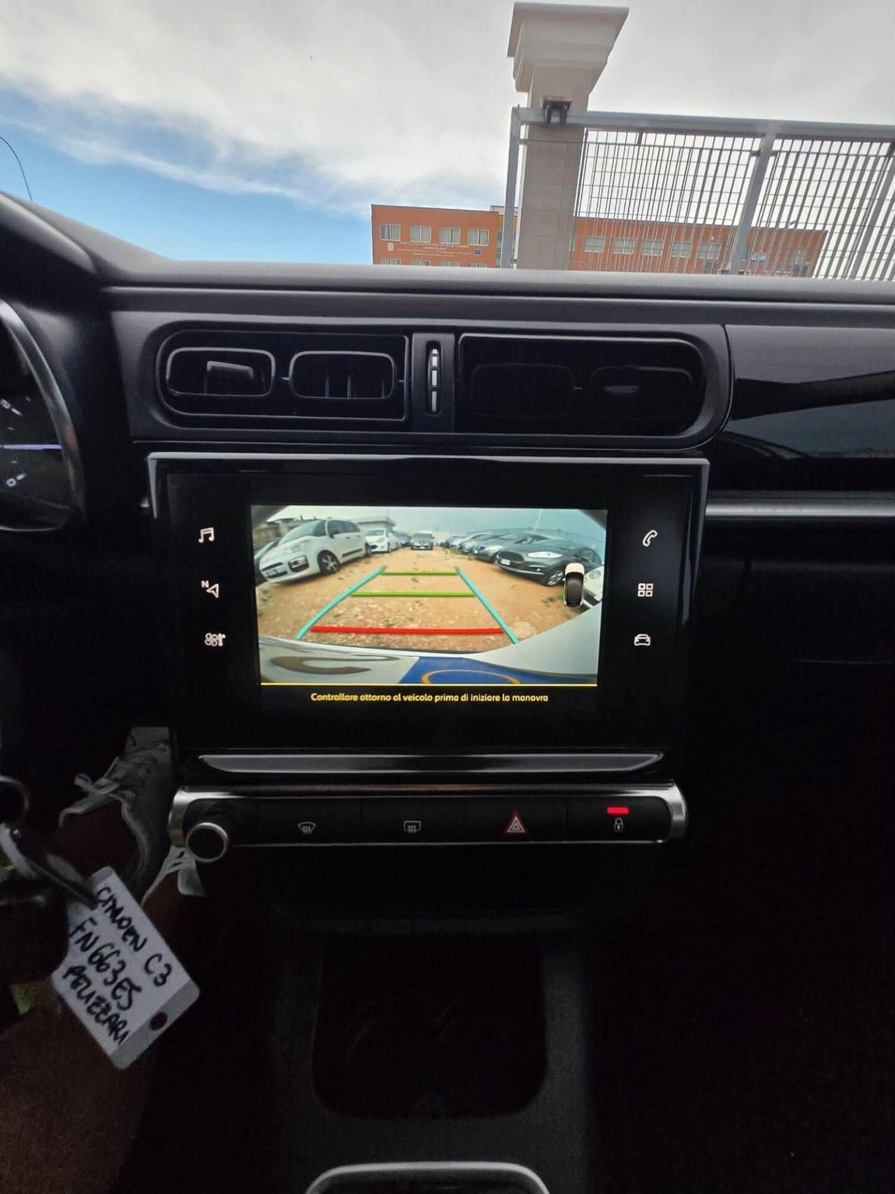 Citroen C3 PureTech 82 GPL Shine