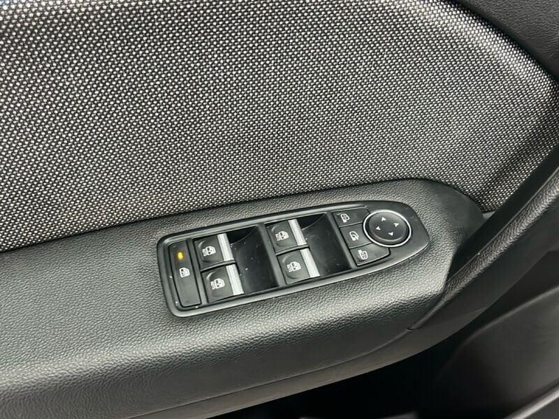 Renault Captur techno TCe 90
