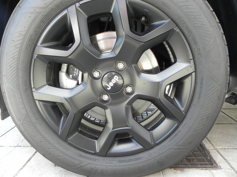 Jeep Avenger 1.2 Turbo 110 CV MHEV DCT BLACK EDITION