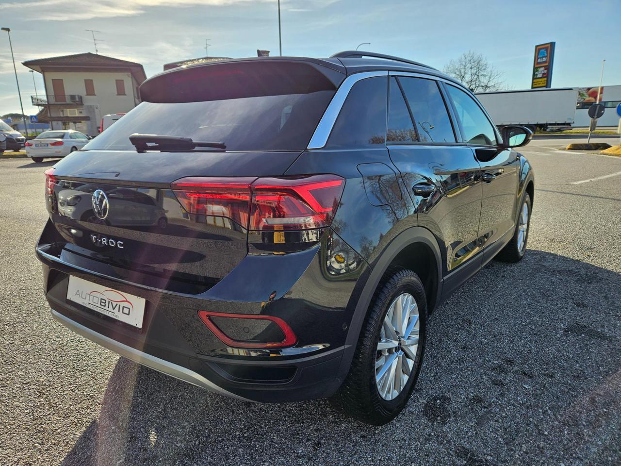 Volkswagen T-Roc 1.0 tsi Life 110cv