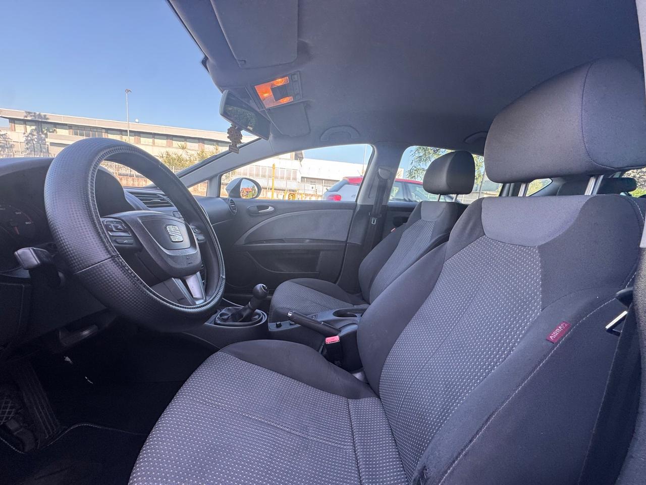 Seat Leon 1.6 diesel, euro 5, anno 2012, 200.000 km,