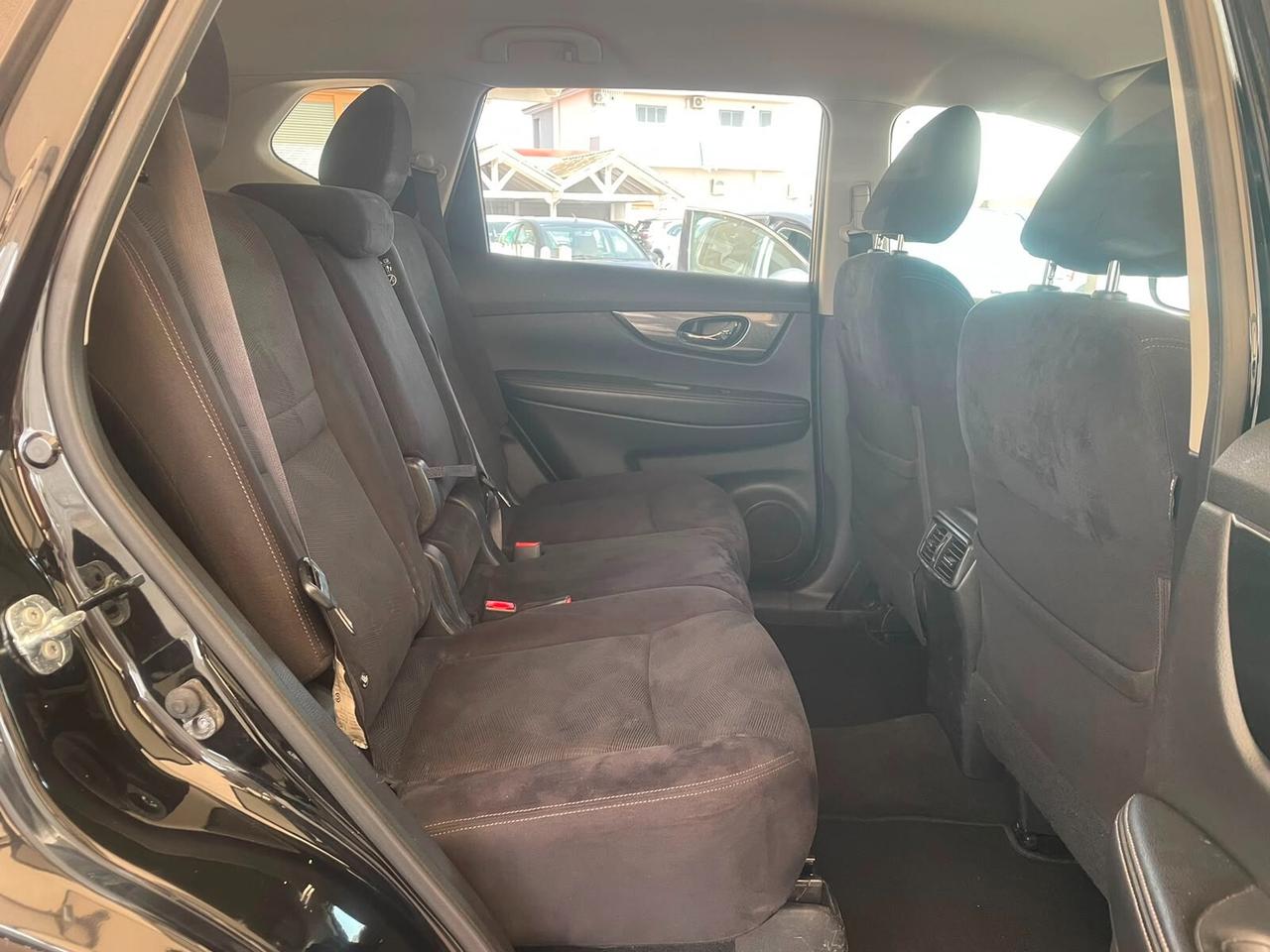 Nissan X-Trail 1.6 dCi 4WD Tekna