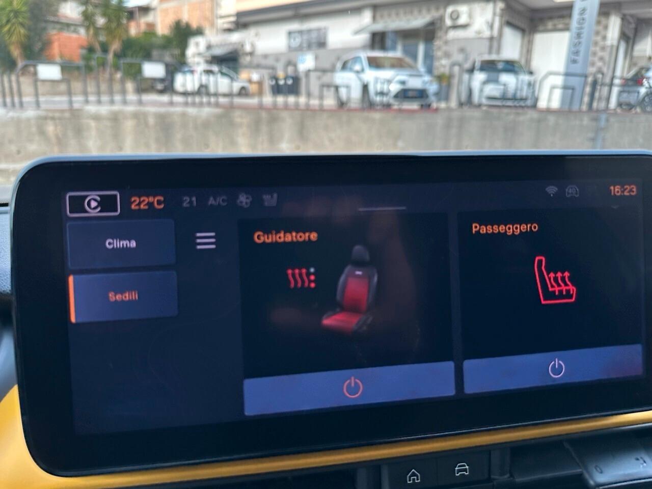 Jeep Avenger 1.2 Turbo 100 CV Summit