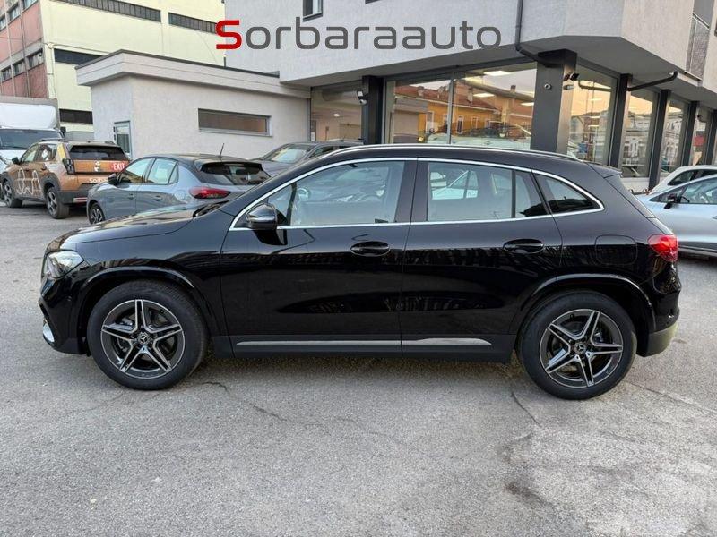 Mercedes-Benz GLA 180 Automatic AMG Line Premium.