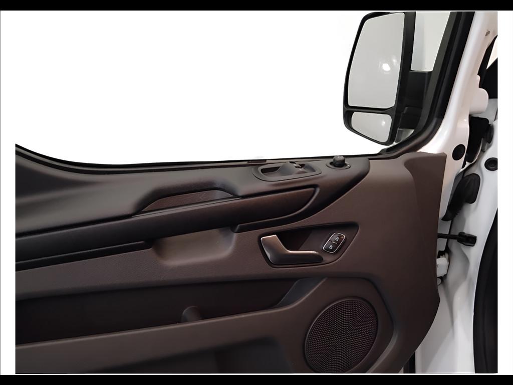 FORD Transit Custom 280 2018 - transit custom 280 2.0 tdci 130cv