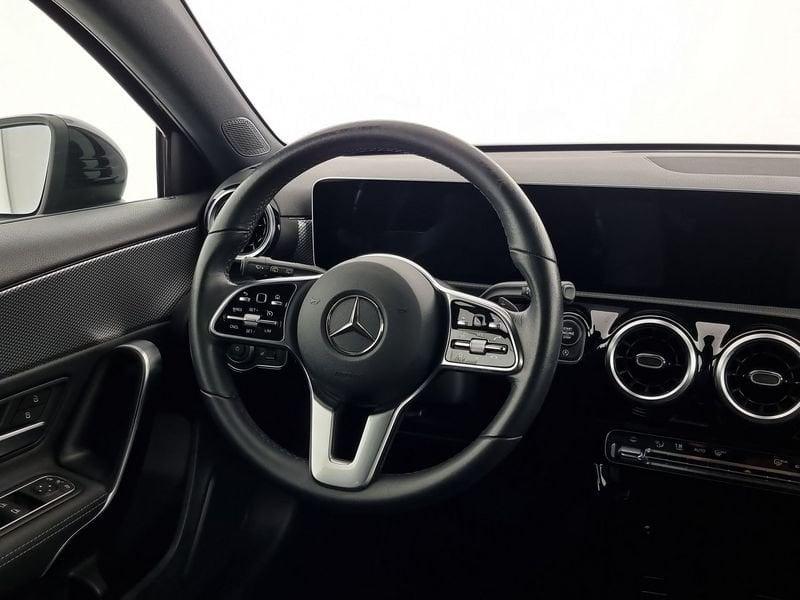 Mercedes-Benz Classe A A 180 d Sport Automatica