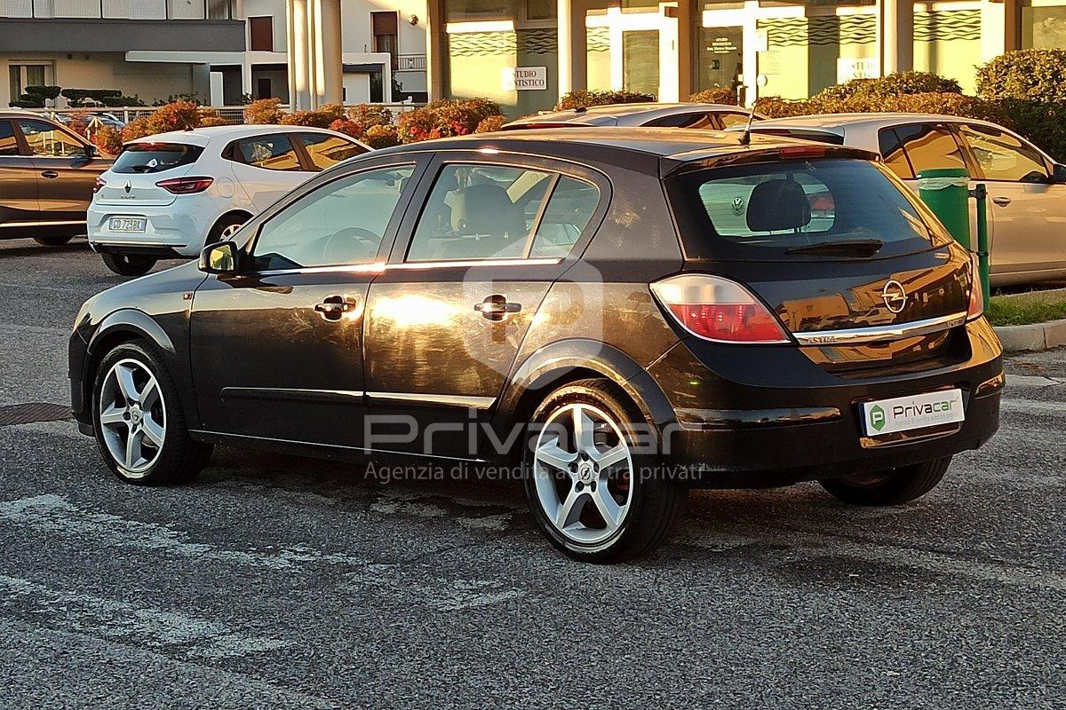OPEL Astra 1.7 CDTI 101CV 5 porte Cosmo