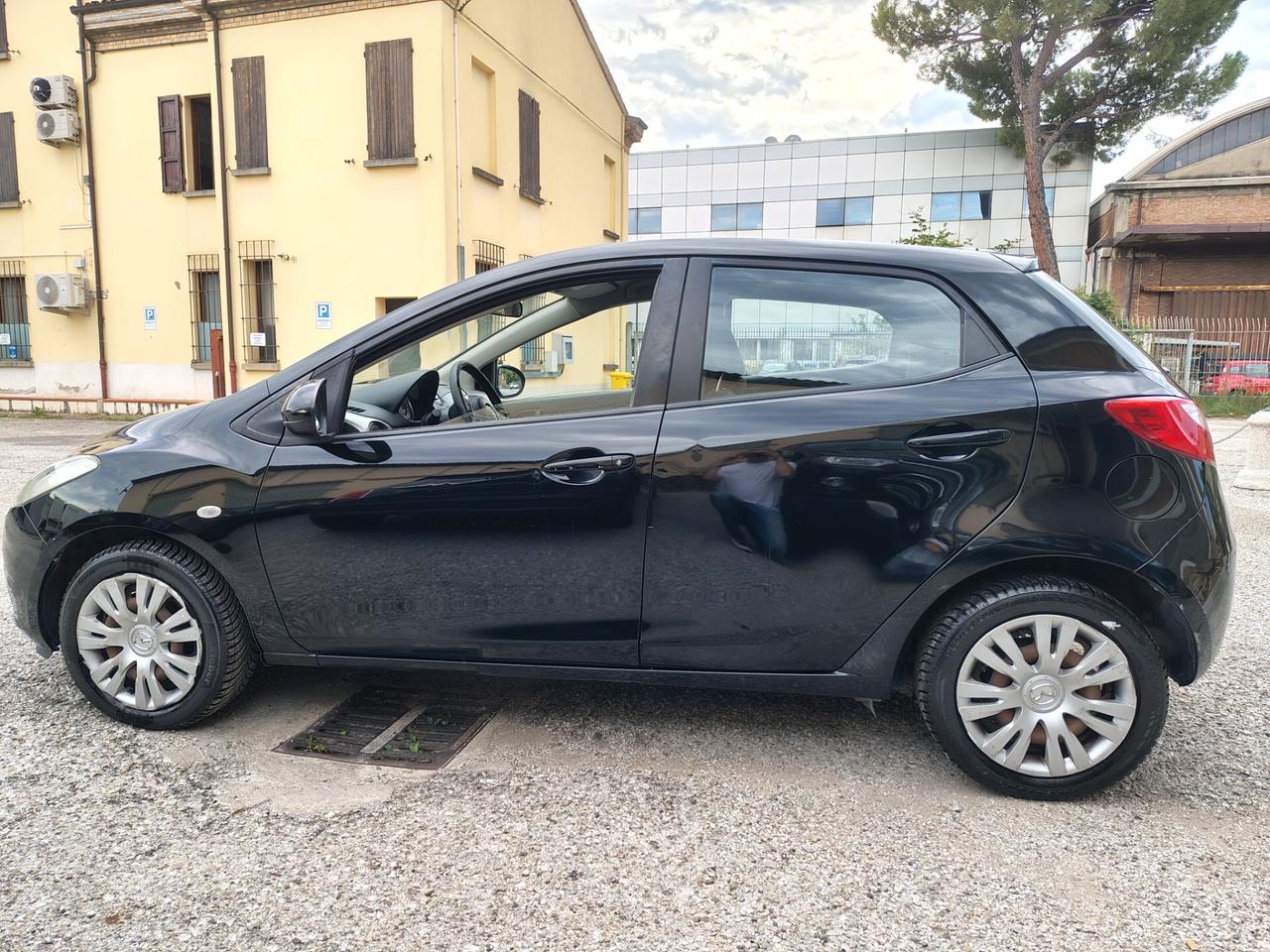 Mazda 2 Mazda2 1.3 16V 75CV 5p. Play
