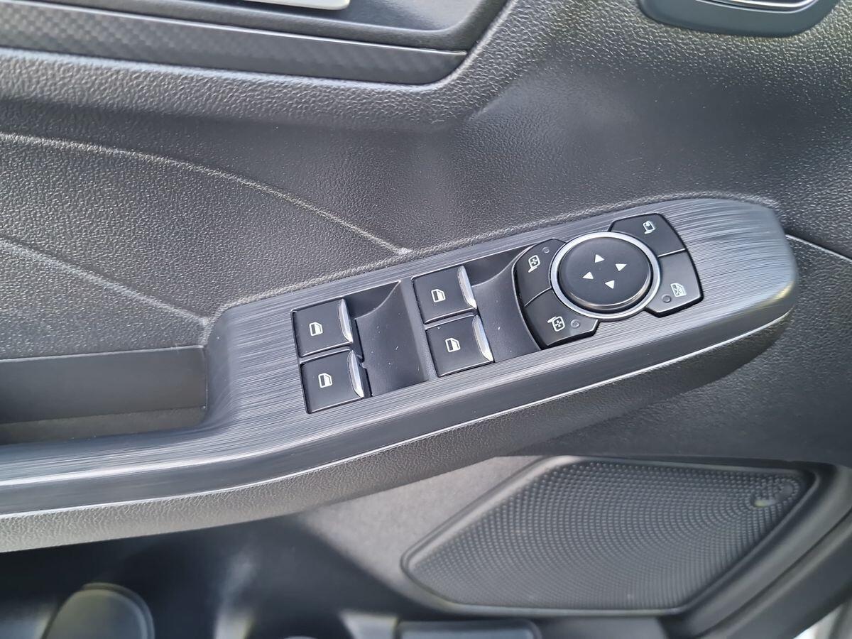 FORD KUGA 2.5 PLUG-IN HYBRID 2WD AUTOMATICA ST-LINE