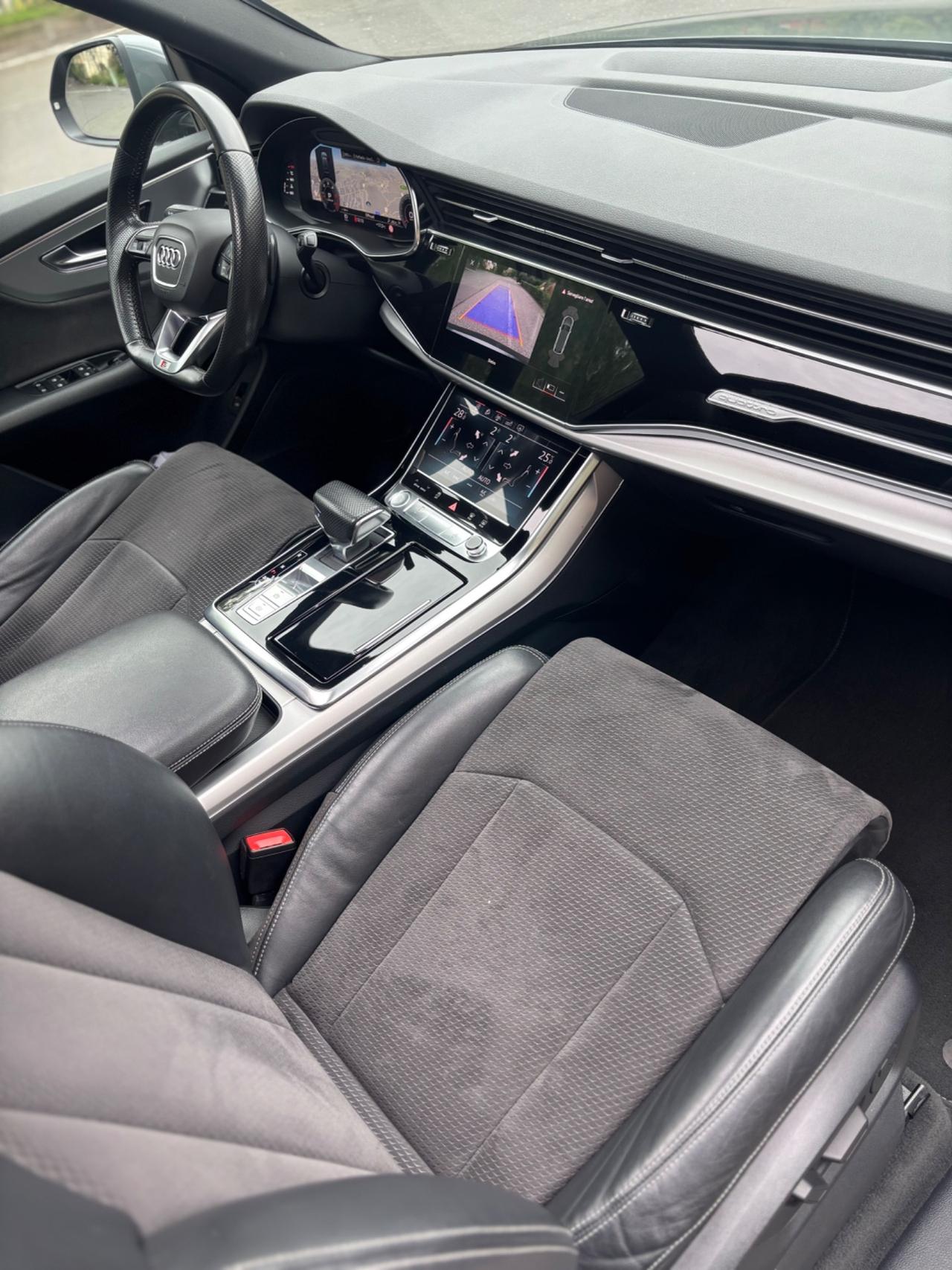 Audi Q8 50 TDI 286 CV SLINE FULL OPTIONAL