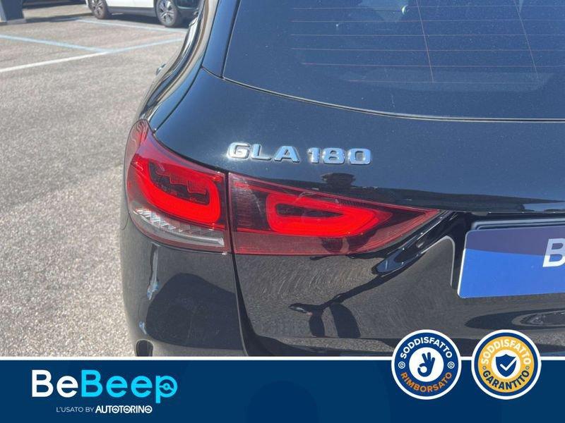 Mercedes-Benz GLA 180 PREMIUM AUTO