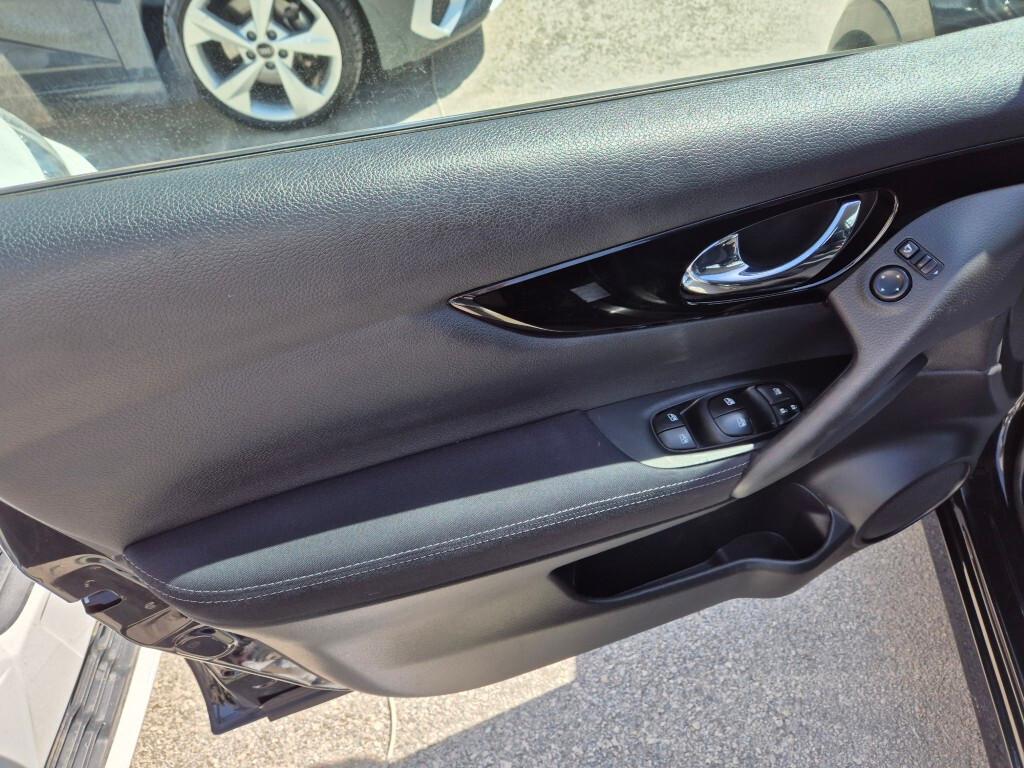 Nissan Qashqai 1.5 dCi 115CV NAVI-CAMERA