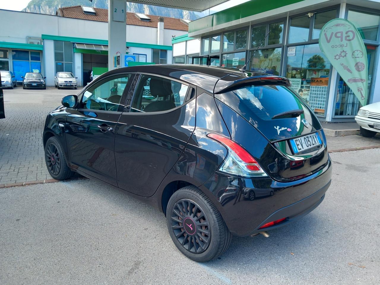 Lancia Ypsilon 1.2 EURO 6 Platinum