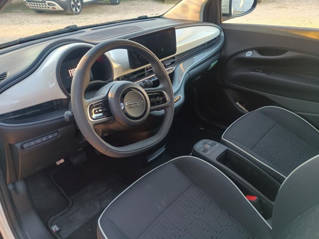 Fiat 500e Cabrio 42 kWh Icon