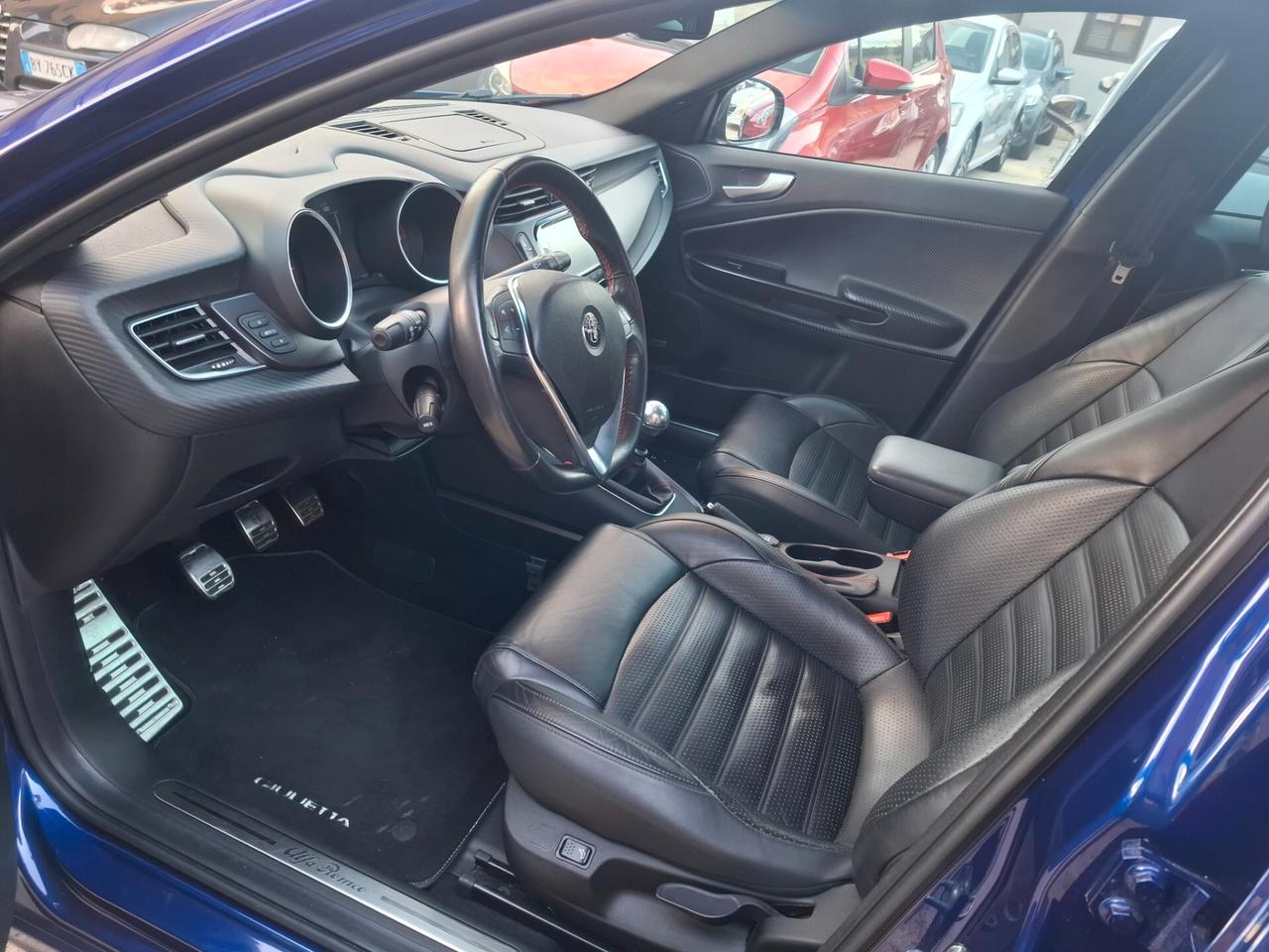 Alfa Romeo Giulietta - 1.6 JTD Esclusive