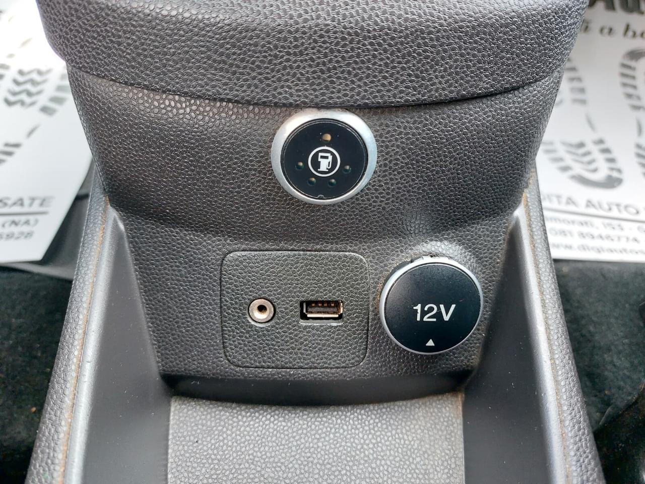 Ford Fiesta 1.4 5p. GPL Business (GPL di serie)