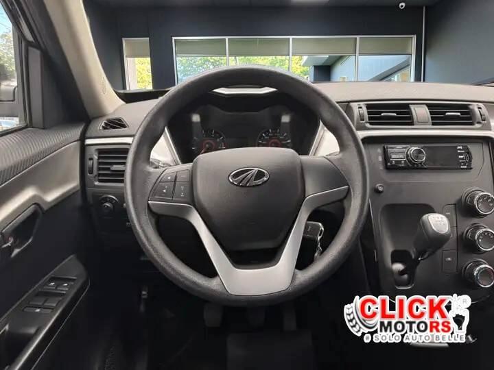 Mahindra KUV100 Mahindra KUV100 GPL