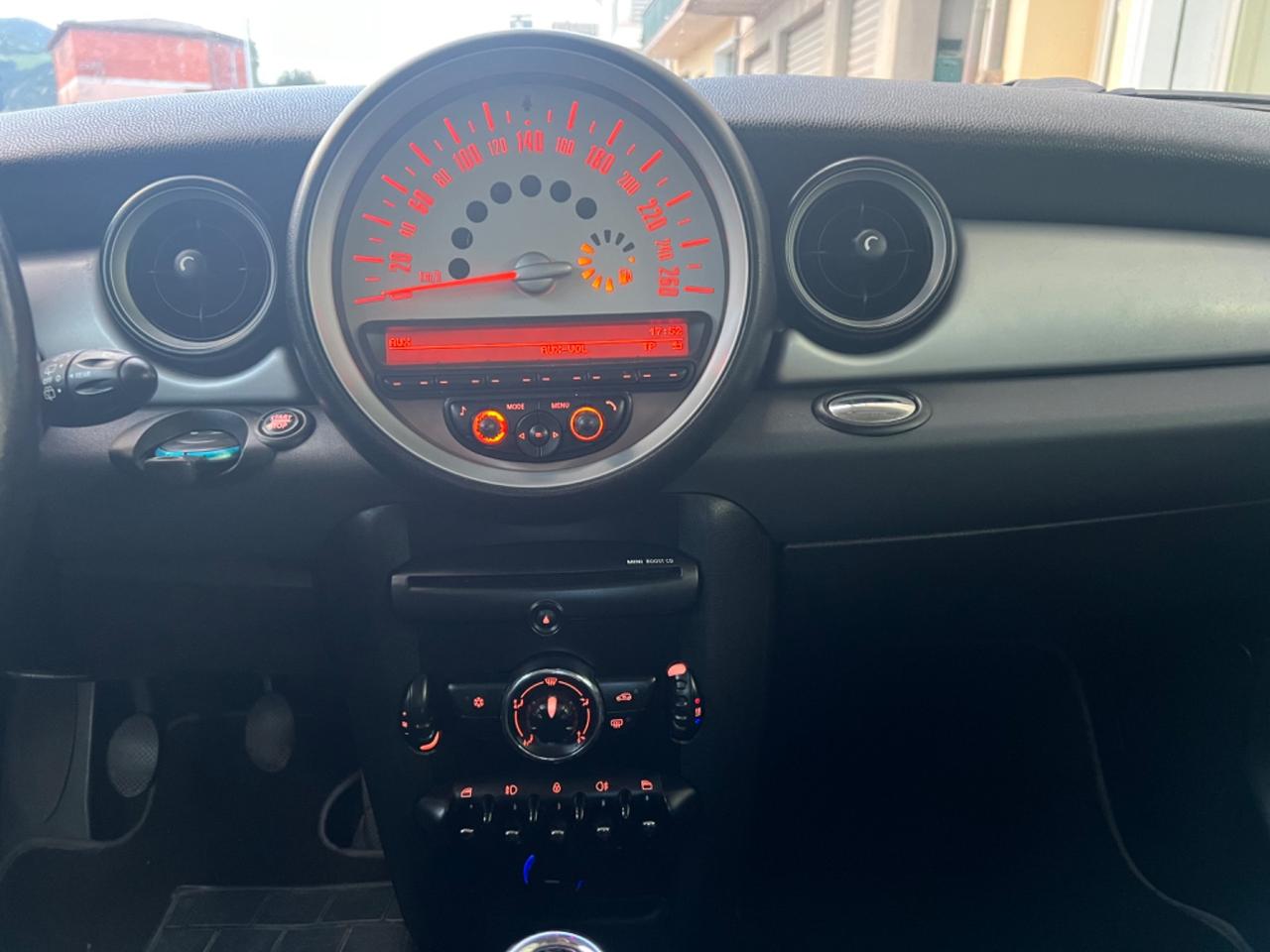 Mini 1.6 16V Cooper D