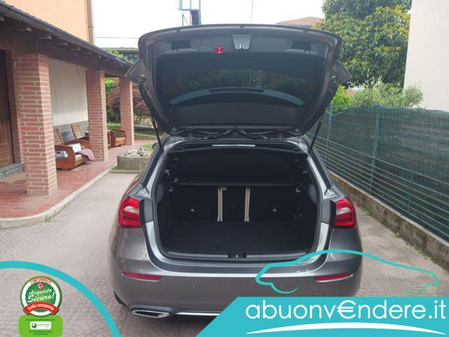 MERCEDES-BENZ A 200 Executive