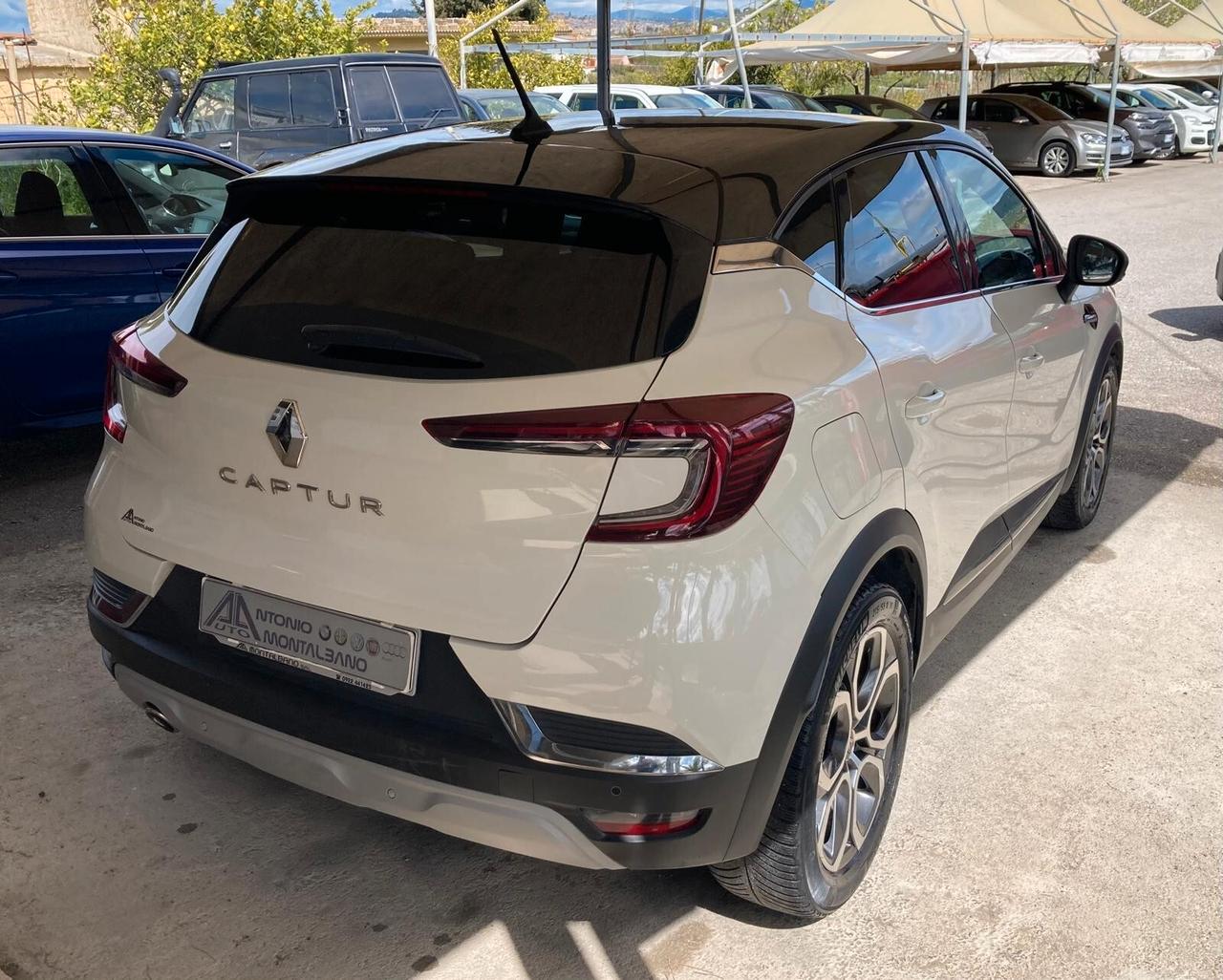 Renault Captur Blue dCi 115 CV Intens