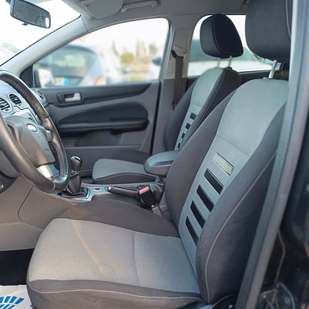 Ford Focus 1.6 TDCi TITANIUM OT TIMO STATO