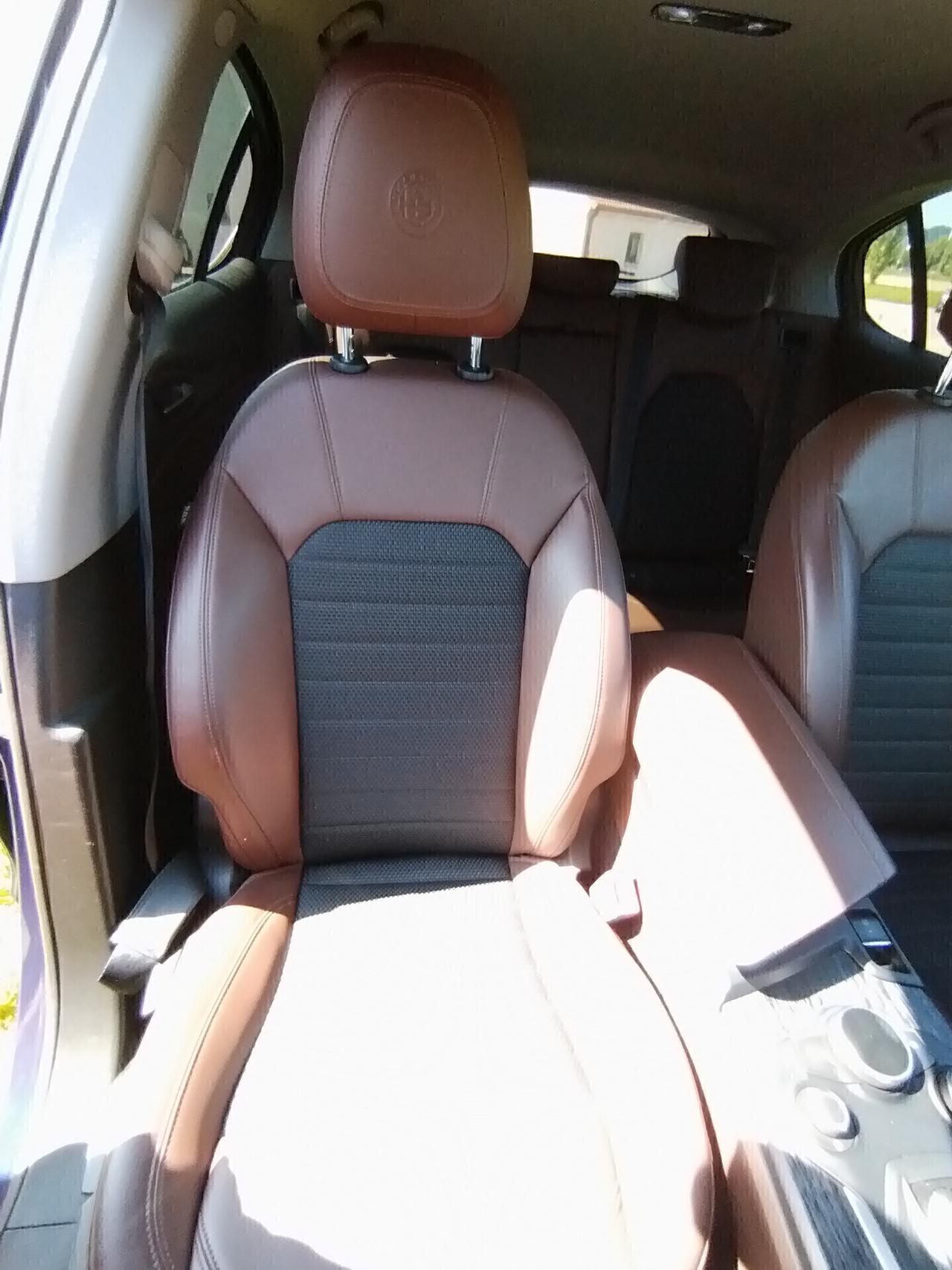 Alfa Romeo Stelvio 2.2 Turbodiesel 190 CV AT8 Q4 Executive