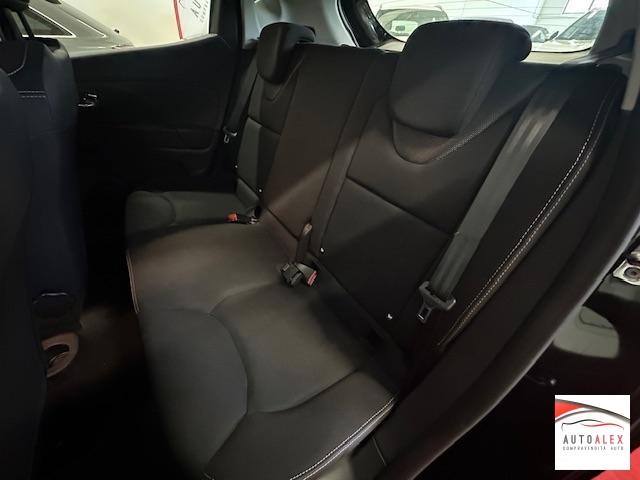 RENAULT - Clio 5p 1.2 Wave 75cv