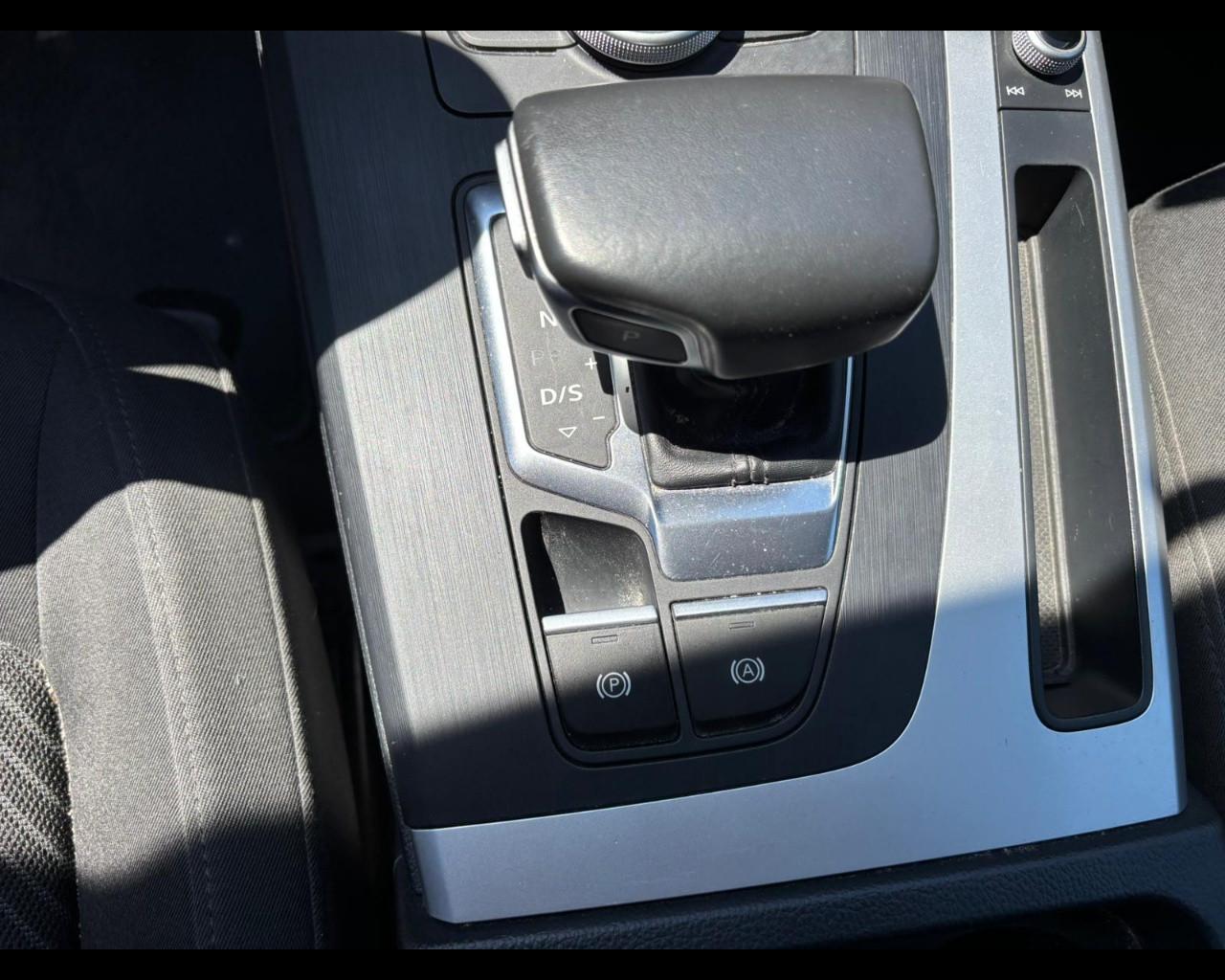 AUDI Q5 II 2017 - Q5 35 2.0 tdi Business quattro 163cv s-tronic