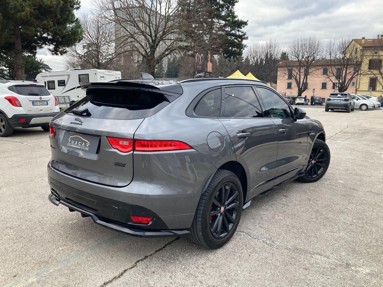 Jaguar F-Pace 2.0 20d Turbo R- #8436