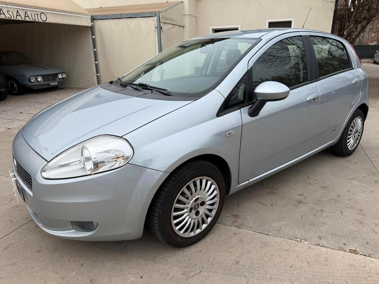 Fiat Grande Punto UNICO PR-1.3 mjt 87.000KM 75cv
