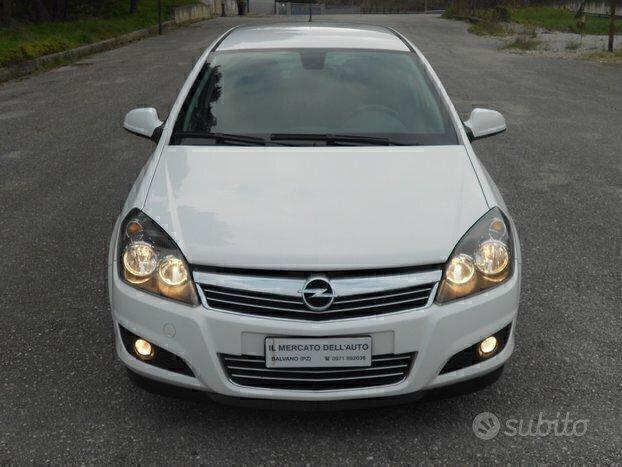 ASTRA S.W.1.7cdti(AUTO NUOVA:FERMA dal 2014)6marce
