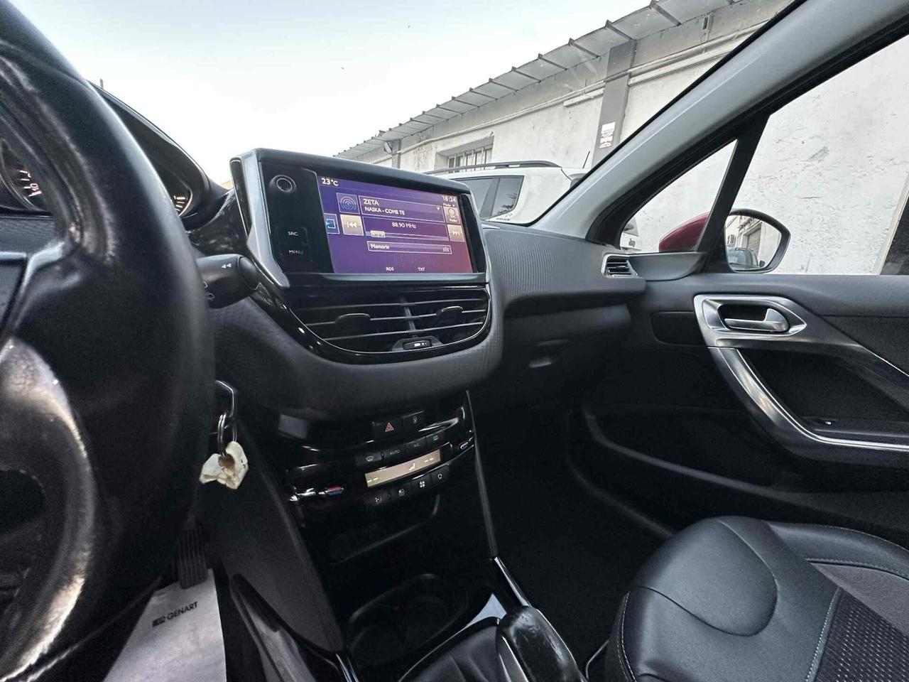 Peugeot 2008 BlueHDi 100 Allure