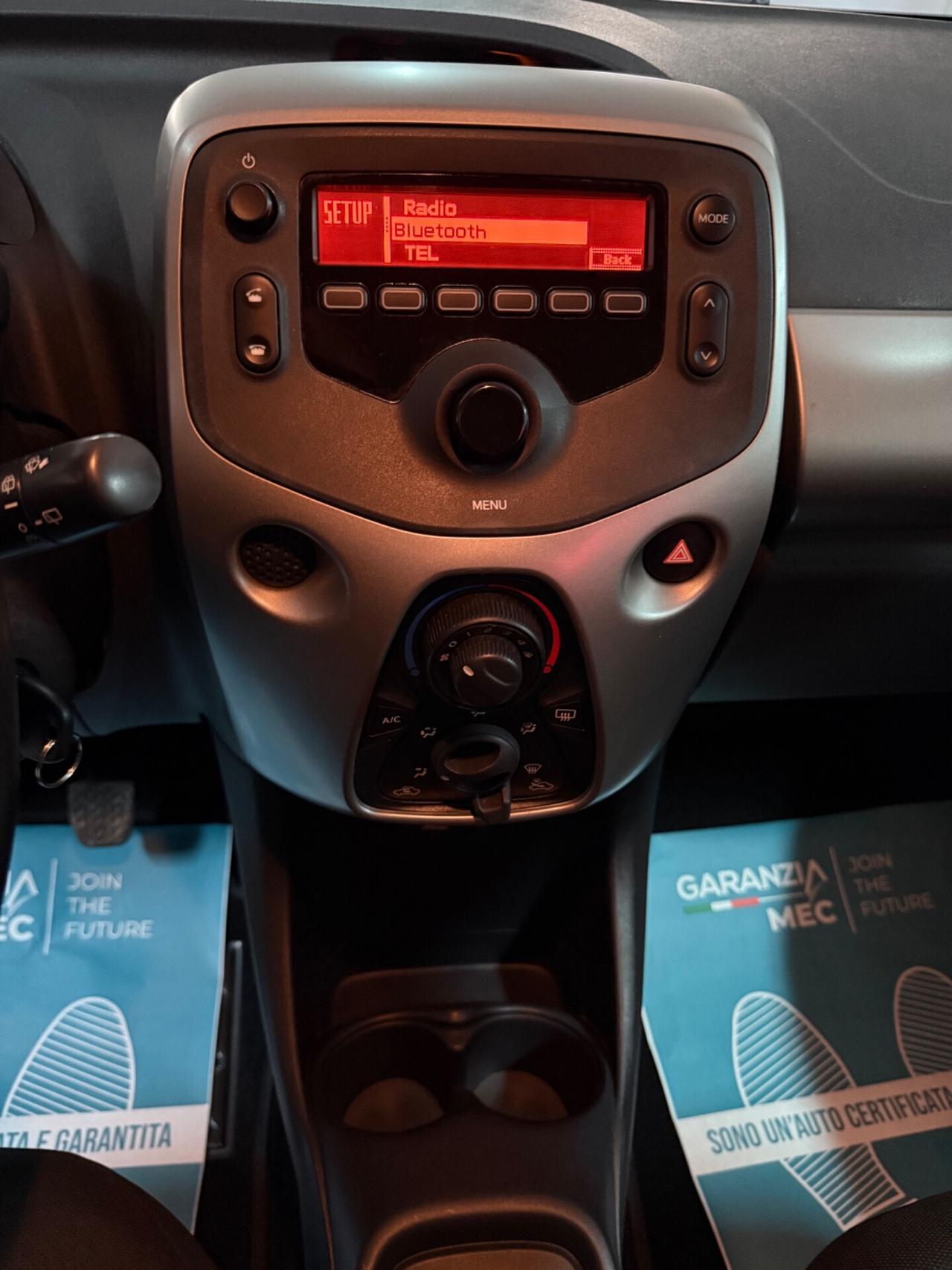 Citroen C1 VTi 68 3 porte Live automatica