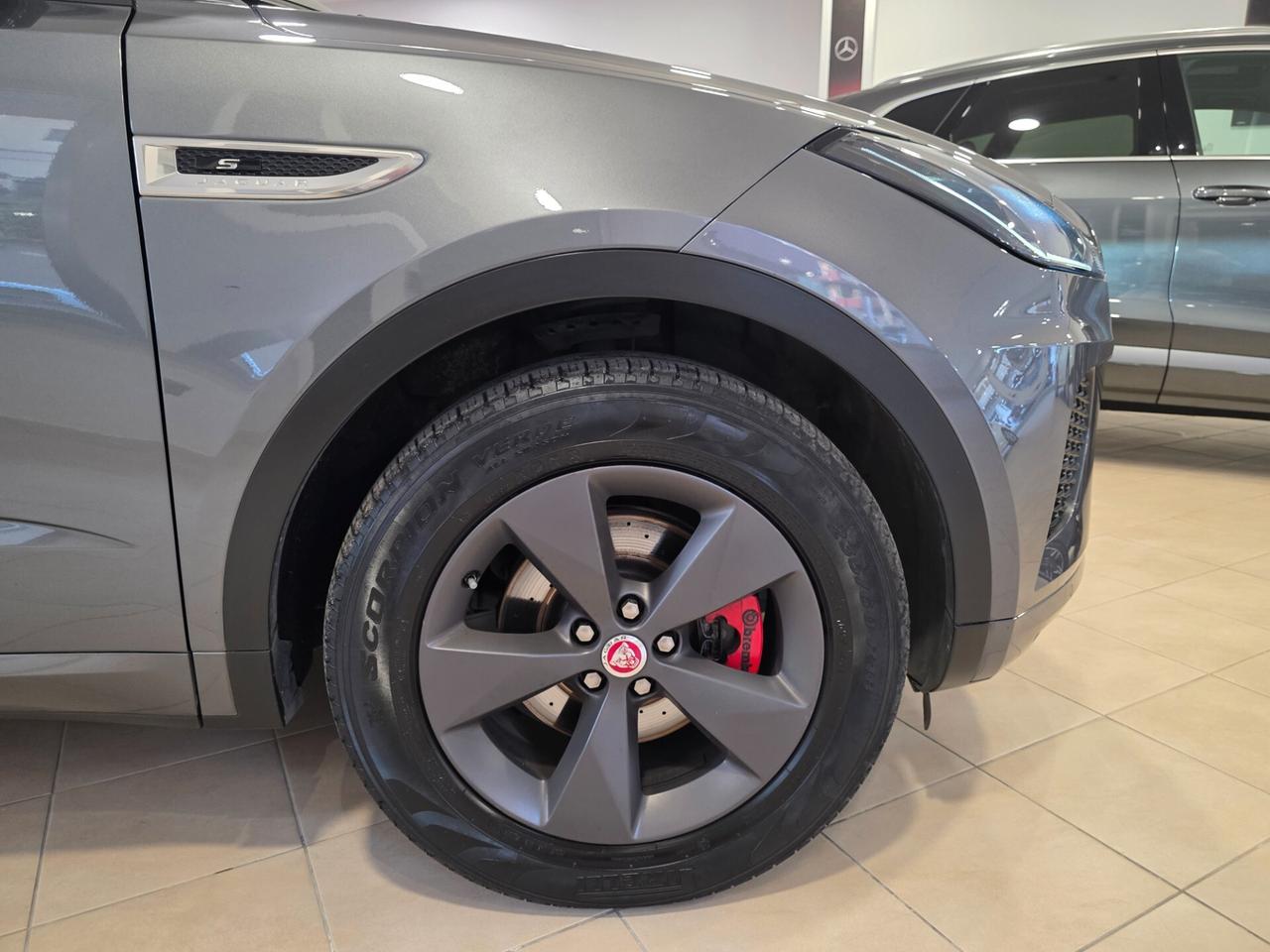 Jaguar E-Pace 2.0D 150 CV AWD aut. R-Dynamic S