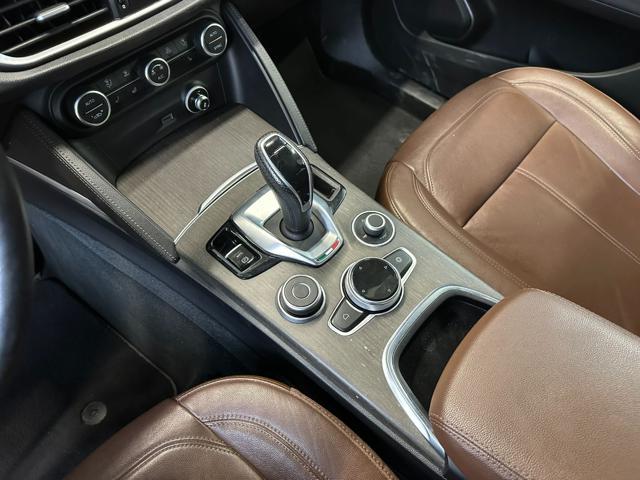 ALFA ROMEO Stelvio 2.2 TURBODIESEL 210CV AT8 Q4 TI