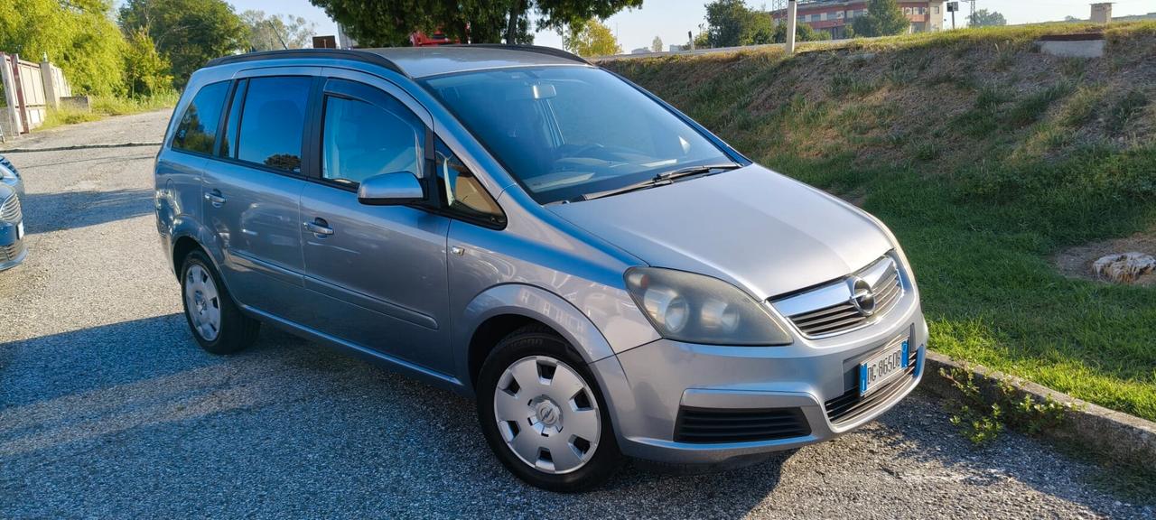 7 POSTI opel ZAFIRA metano