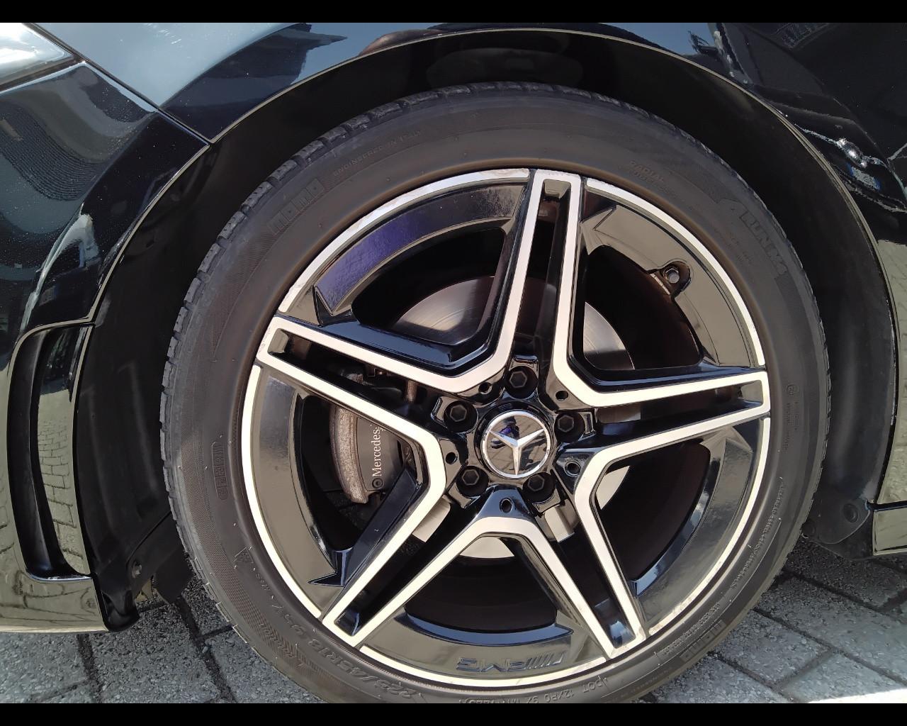 Mercedes-Benz Classe A - W177 2018 - A 180 d Premium Night edition auto