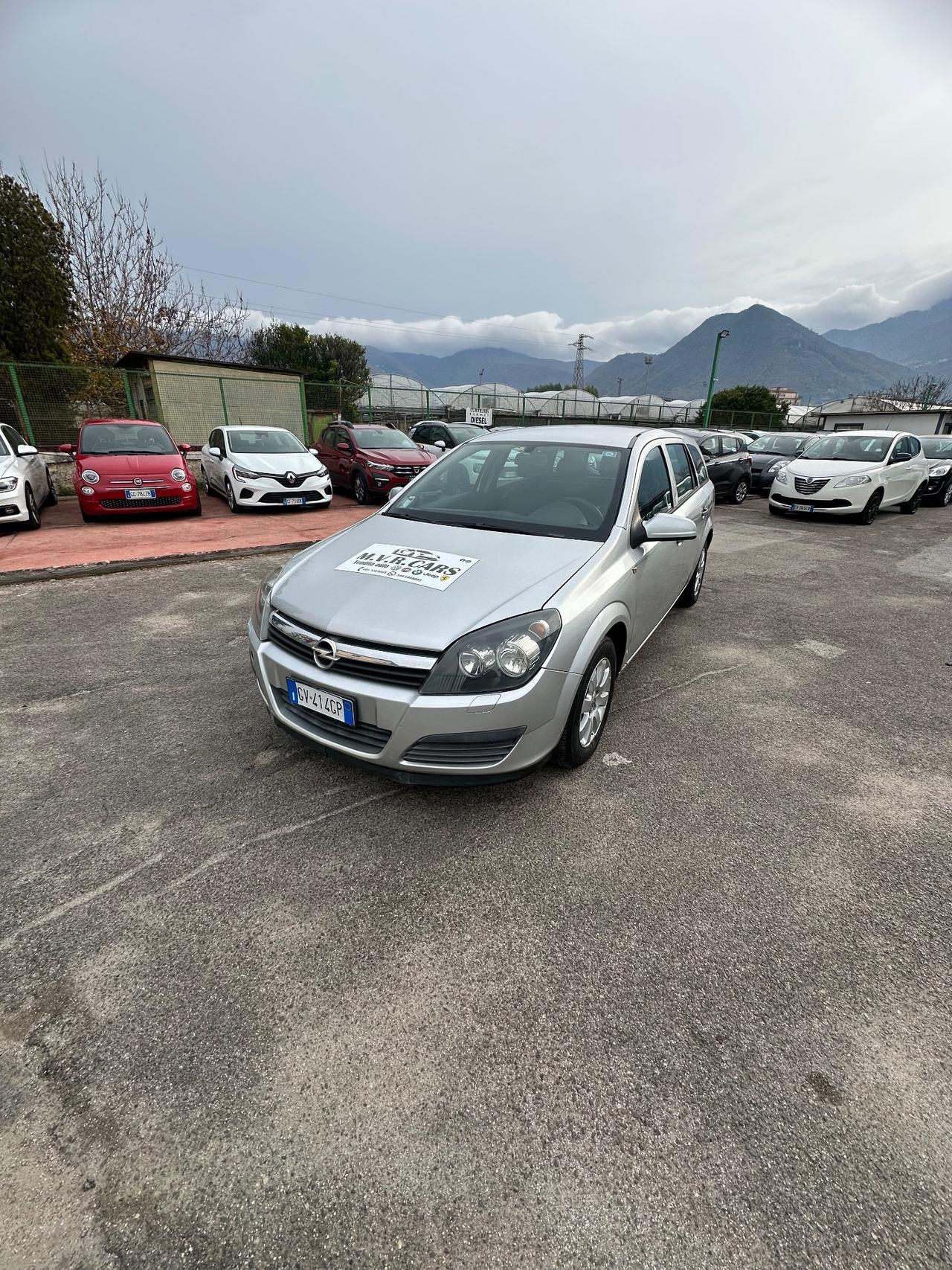 Opel Astra 1.4 16V Twinport 5 porte Enjoy