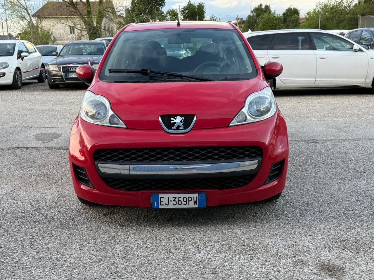 Peugeot 107 1.0 68CV 5p. Sweet Years