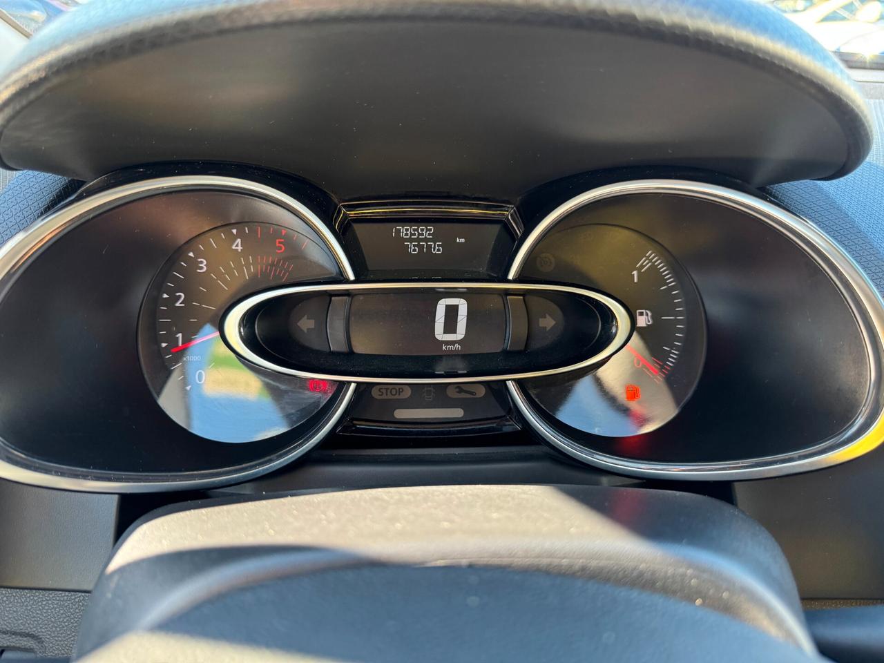Renault Clio1.5 DCI MOSCHINO FARI FULL LED 2019