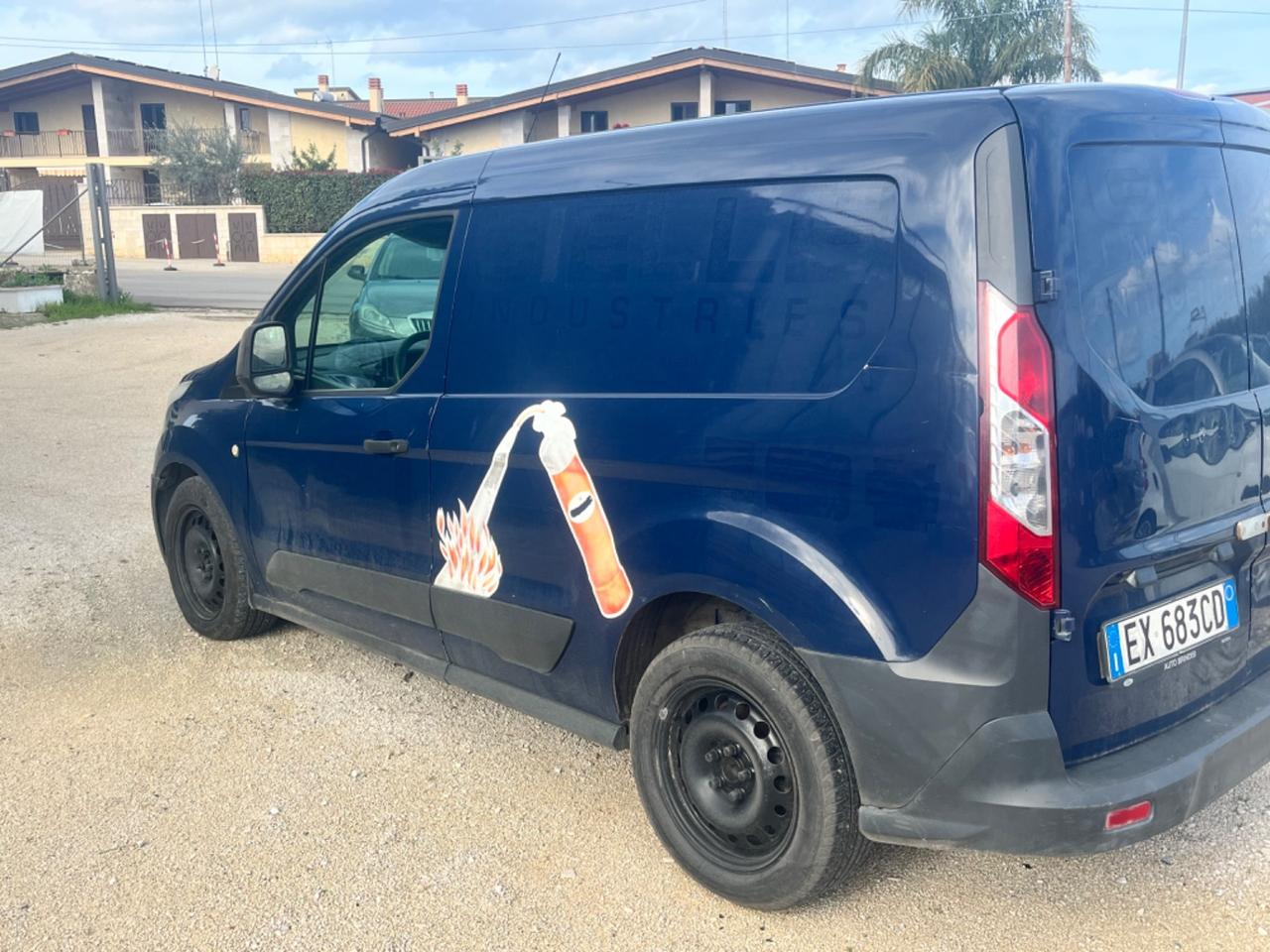 Ford Tourneo Courier 1.5 TDCI 75 CV Plus