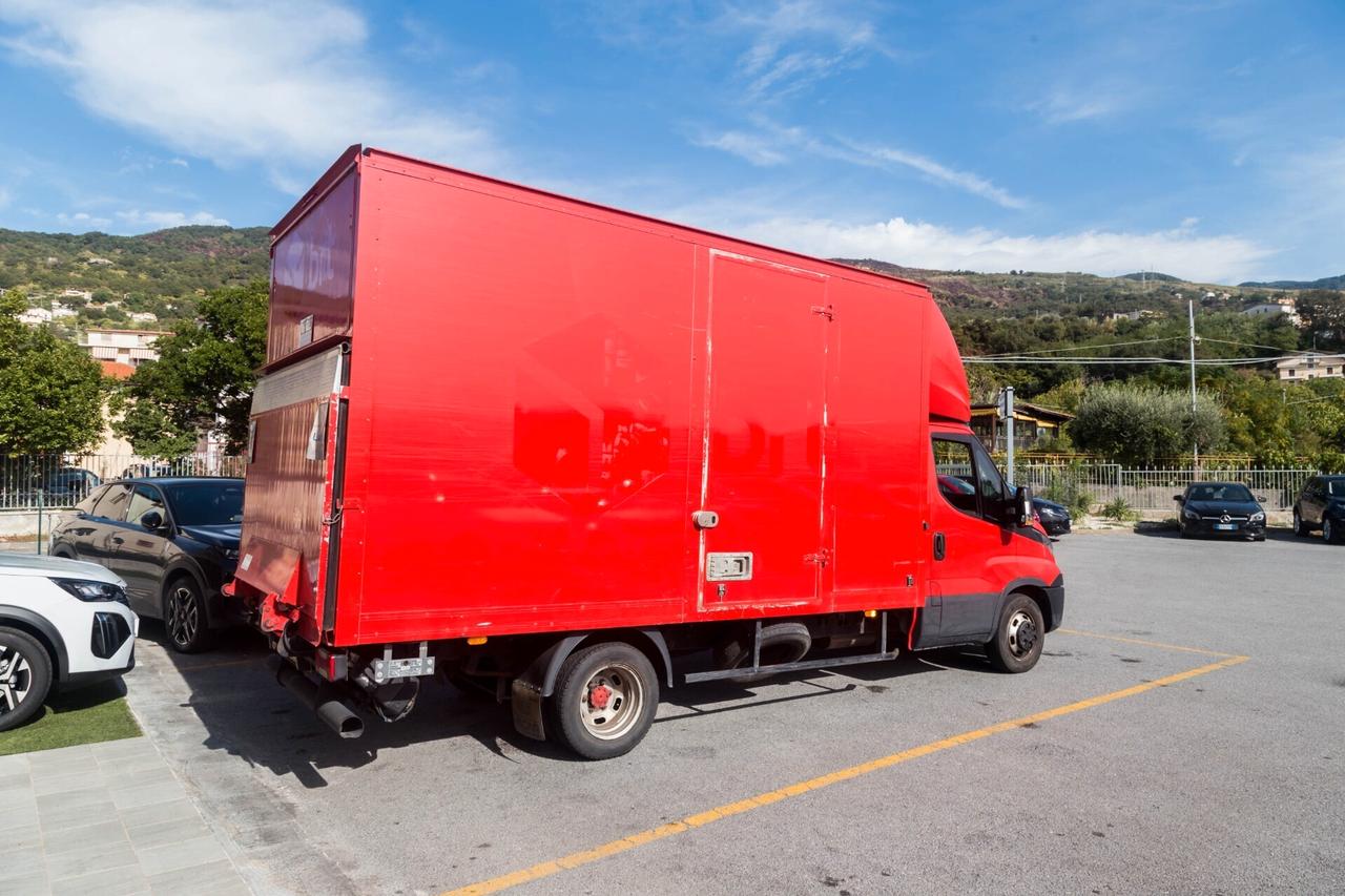 Iveco Daily 2.3 154CV Diesel SCR