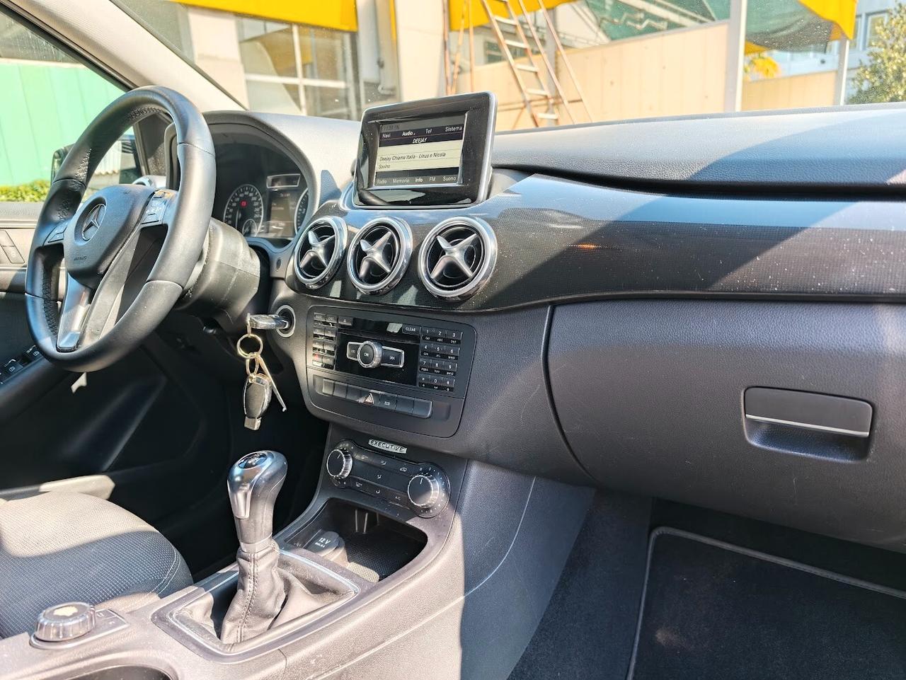 Mercedes-benz B 180 BENZINA SOLO 120MILA KM PREZZO SOTTO COSTO!!!!!