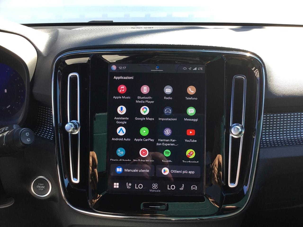 Volvo XC40 B3 automatico Plus Dark