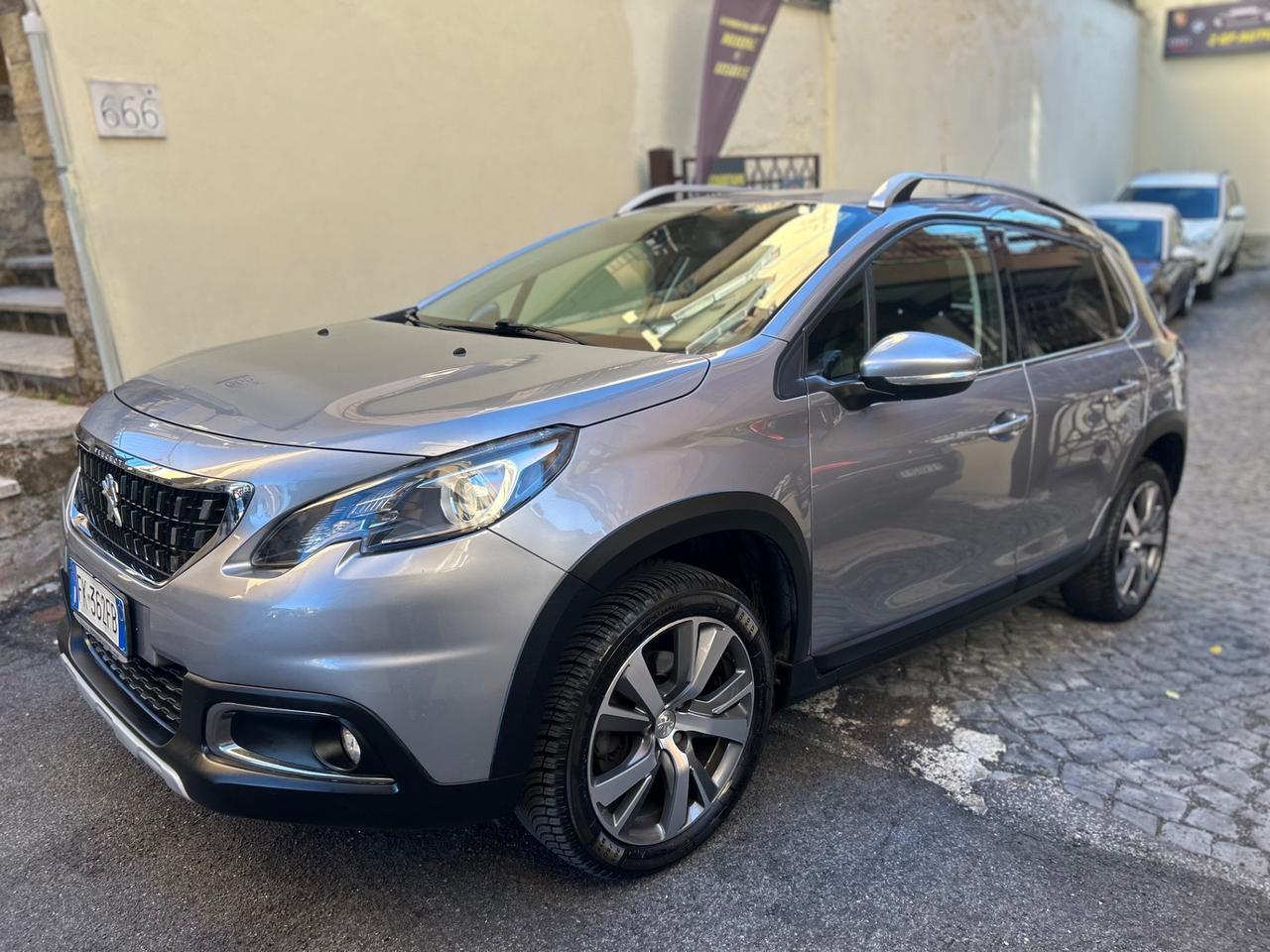 Peugeot 2008 BlueHDi 120 S&S Black Matt