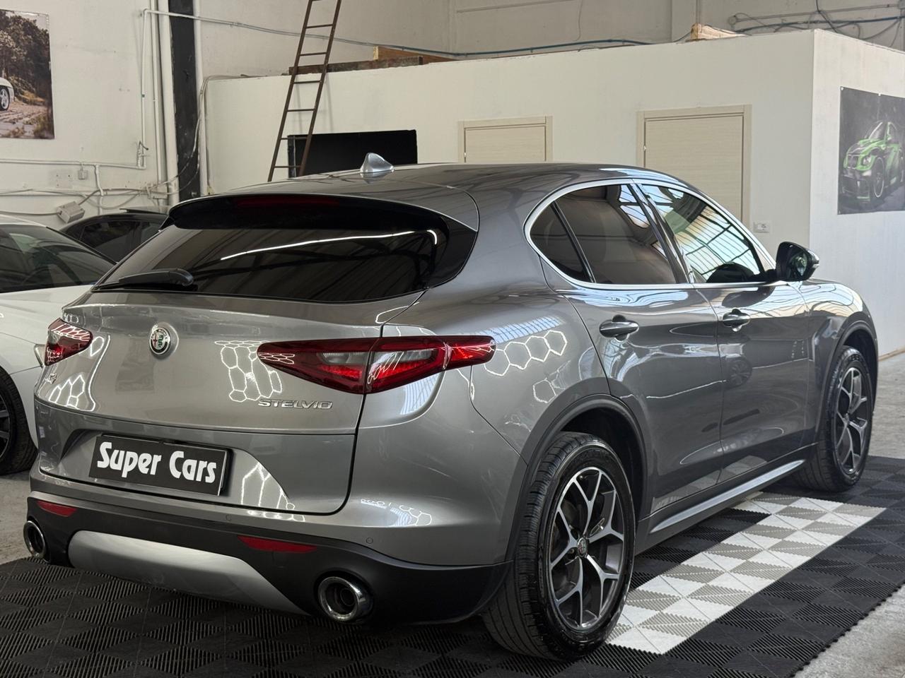 Alfa Romeo Stelvio 2.2 Turbodiesel 210 CV AT8 Q4 Ti