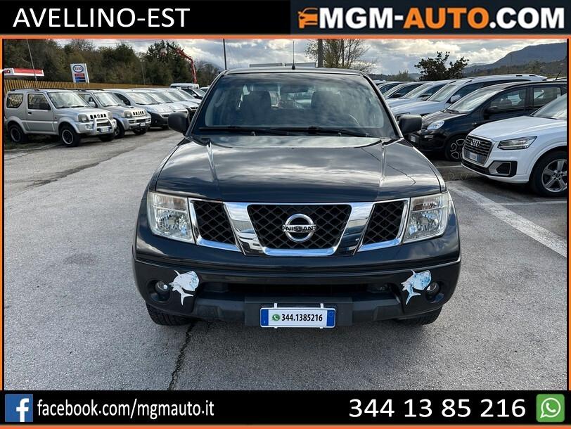 Nissan Navara 2.5 dCi 4 porte Double Cab XE pick-up