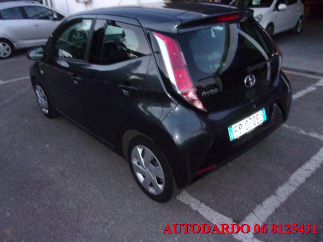 TOYOTA Aygo X-business 1.0 VVT-i 69 CV 5 porte